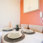 L'esquinade - P6 323- Place Des Pecheurs By Interhome 公寓