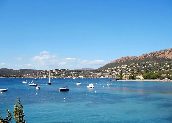 L'esquinade - P6 323- Place Des Pecheurs By Interhome