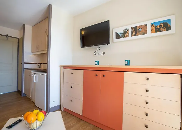 L'esquinade - P6 323- Place Des Pecheurs By Interhome Apartment