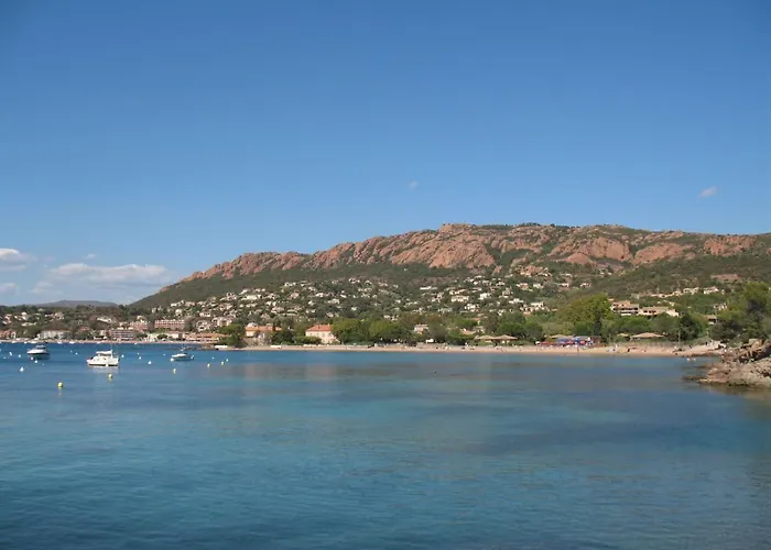 L'esquinade - P6 323- Place Des Pecheurs By Interhome